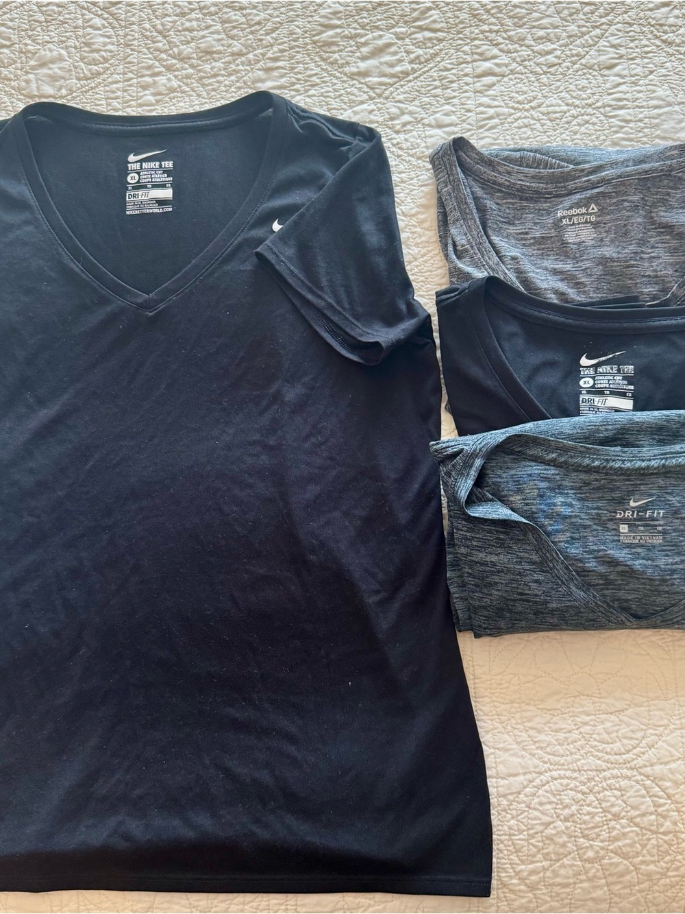 BUNDLE 🔸FOUR🔸XL Workout Tops: 3 Nike Dri-Fit, 1 Reebok